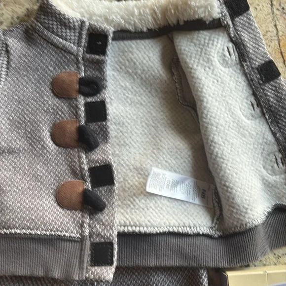 Bundle new born baby boy NWOT 2 pc outfit with Velcro front closure +4 items - Picture 11 of 13